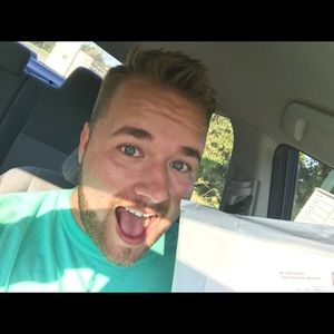 Meet your Posher, Ethan